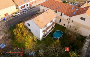 Family house for sale, 262m<sup>2</sup>, 747m<sup>2</sup> of land