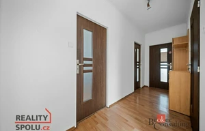 Family house for sale, 262m<sup>2</sup>, 747m<sup>2</sup> of land