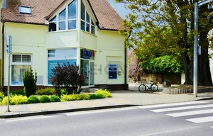 Family house for sale, 260m<sup>2</sup>, 109m<sup>2</sup> of land