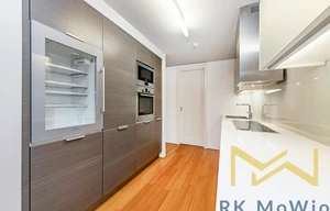 Apartment for rent, 4+kk - 3 bedrooms, 135m<sup>2</sup>