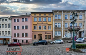 Accommodation for sale, 298m<sup>2</sup>