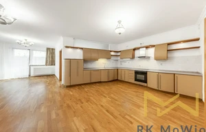 Apartment for rent, 4+kk - 3 bedrooms, 120m<sup>2</sup>