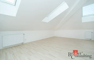 Apartment for rent, 2+kk - 1 bedroom, 66m<sup>2</sup>