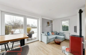 Family house for sale, 66m<sup>2</sup>, 327m<sup>2</sup> of land