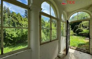 Family house for sale, 870m<sup>2</sup>, 8413m<sup>2</sup> of land