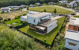 Villa for sale, 320m<sup>2</sup>, 817m<sup>2</sup> of land