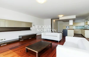 Family house for rent, 219m<sup>2</sup>, 509m<sup>2</sup> of land