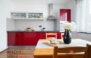 Family house for sale, 124m<sup>2</sup>, 240m<sup>2</sup> of land