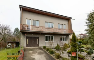 Family house for sale, 400m<sup>2</sup>, 1031m<sup>2</sup> of land