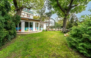 Accommodation for rent, 530m<sup>2</sup>