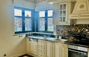 Family house for rent, 250m<sup>2</sup>, 400m<sup>2</sup> of land