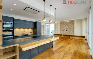 Apartment for rent, 5+kk - 4 bedrooms, 259m<sup>2</sup>