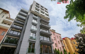 Apartment for rent, 5+kk - 4 bedrooms, 259m<sup>2</sup>