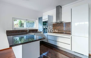 Family house for rent, 219m<sup>2</sup>, 417m<sup>2</sup> of land