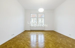 Apartment for rent, 3+1 - 2 bedrooms, 102m<sup>2</sup>