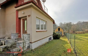 Family house for sale, 100m<sup>2</sup>, 923m<sup>2</sup> of land