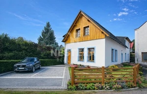 Family house for sale, 191m<sup>2</sup>, 250m<sup>2</sup> of land