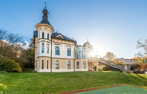 Family house for sale, 581m<sup>2</sup>, 2105m<sup>2</sup> of land