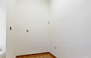 Retail space for rent, 120m<sup>2</sup>