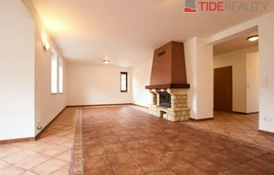 Villa for rent, 350m<sup>2</sup>, 400m<sup>2</sup> of land