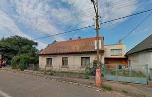 Family house for sale, 223m<sup>2</sup>, 712m<sup>2</sup> of land