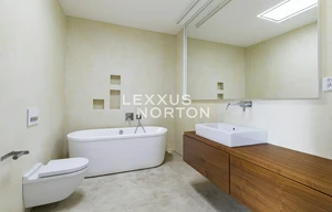 Family house for sale, 292m<sup>2</sup>, 282m<sup>2</sup> of land