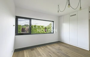 Family house for sale, 292m<sup>2</sup>, 282m<sup>2</sup> of land