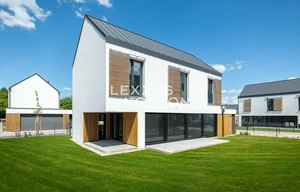 Family house for sale, 147m<sup>2</sup>, 548m<sup>2</sup> of land