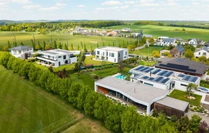 Family house for sale, 416m<sup>2</sup>, 1285m<sup>2</sup> of land