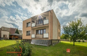 Family house for sale, 200m<sup>2</sup>, 998m<sup>2</sup> of land