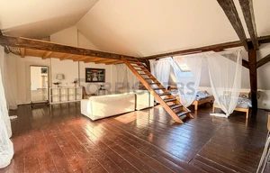 Attic for rent, 100m<sup>2</sup>