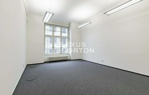 Office for rent, 560m<sup>2</sup>