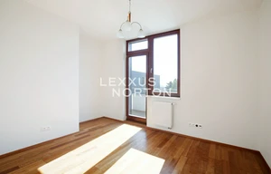 Apartment for rent, 4+kk - 3 bedrooms, 106m<sup>2</sup>