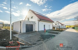 Family house for sale, 164m<sup>2</sup>, 723m<sup>2</sup> of land