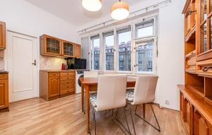 Apartment for rent, 2+1 - 1 bedroom, 80m<sup>2</sup>