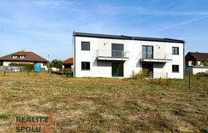 Family house for rent, 98m<sup>2</sup>, 604m<sup>2</sup> of land