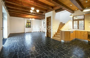 Apartment for rent, 4+kk - 3 bedrooms, 170m<sup>2</sup>