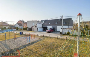 Family house for sale, 120m<sup>2</sup>, 230m<sup>2</sup> of land