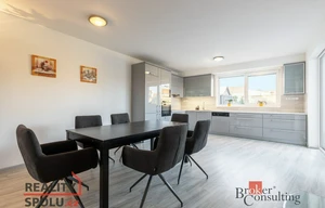 Family house for sale, 120m<sup>2</sup>, 230m<sup>2</sup> of land