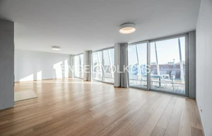 Apartment for rent, 4+kk - 3 bedrooms, 213m<sup>2</sup>