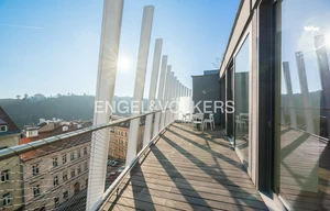 Apartment for rent, 4+kk - 3 bedrooms, 213m<sup>2</sup>