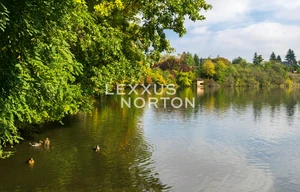 Family house for sale, 420m<sup>2</sup>, 660m<sup>2</sup> of land