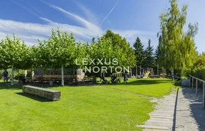 Family house for sale, 189m<sup>2</sup>, 340m<sup>2</sup> of land