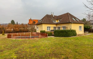 Family house for sale, 189m<sup>2</sup>, 1417m<sup>2</sup> of land