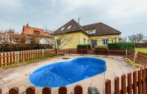 Family house for sale, 189m<sup>2</sup>, 1417m<sup>2</sup> of land