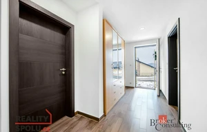 Family house for sale, 196m<sup>2</sup>, 876m<sup>2</sup> of land