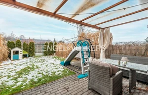 Family house for rent, 119m<sup>2</sup>, 185m<sup>2</sup> of land