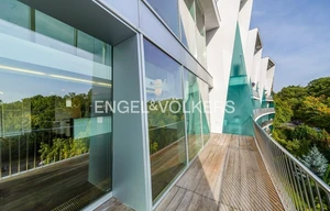 Apartment for rent, 5 bedrooms +, 297m<sup>2</sup>