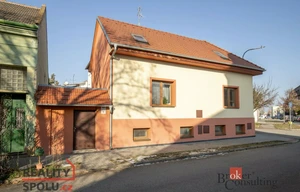 Family house for sale, 156m<sup>2</sup>, 156m<sup>2</sup> of land