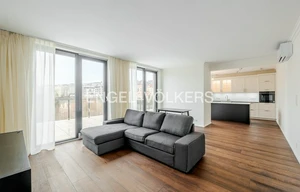 Apartment for rent, 4+kk - 3 bedrooms, 136m<sup>2</sup>